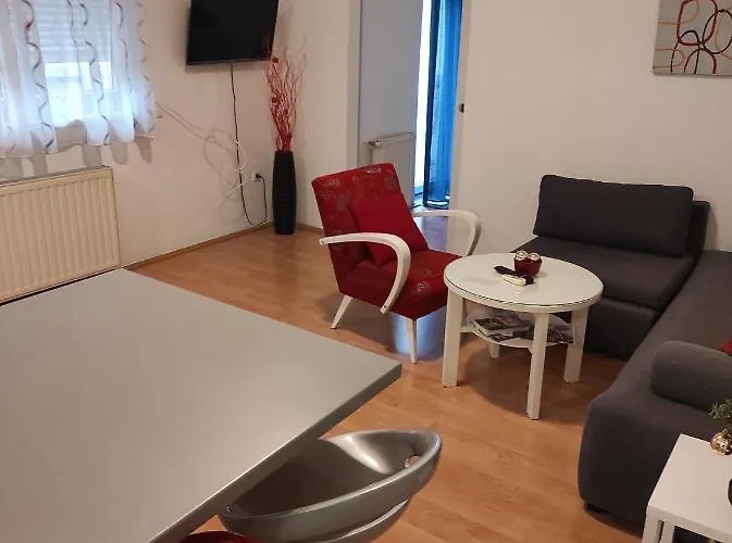 Astralis Factory Apartments-Marineta